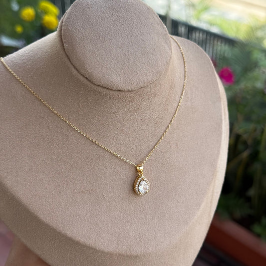 (Last Piece) Crystal Dew Pendant + Earrings Set