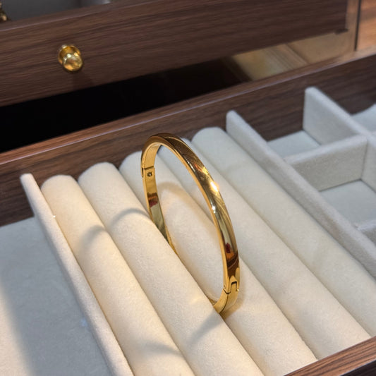 Minimalist Daily Bangle (Thin Wrist)