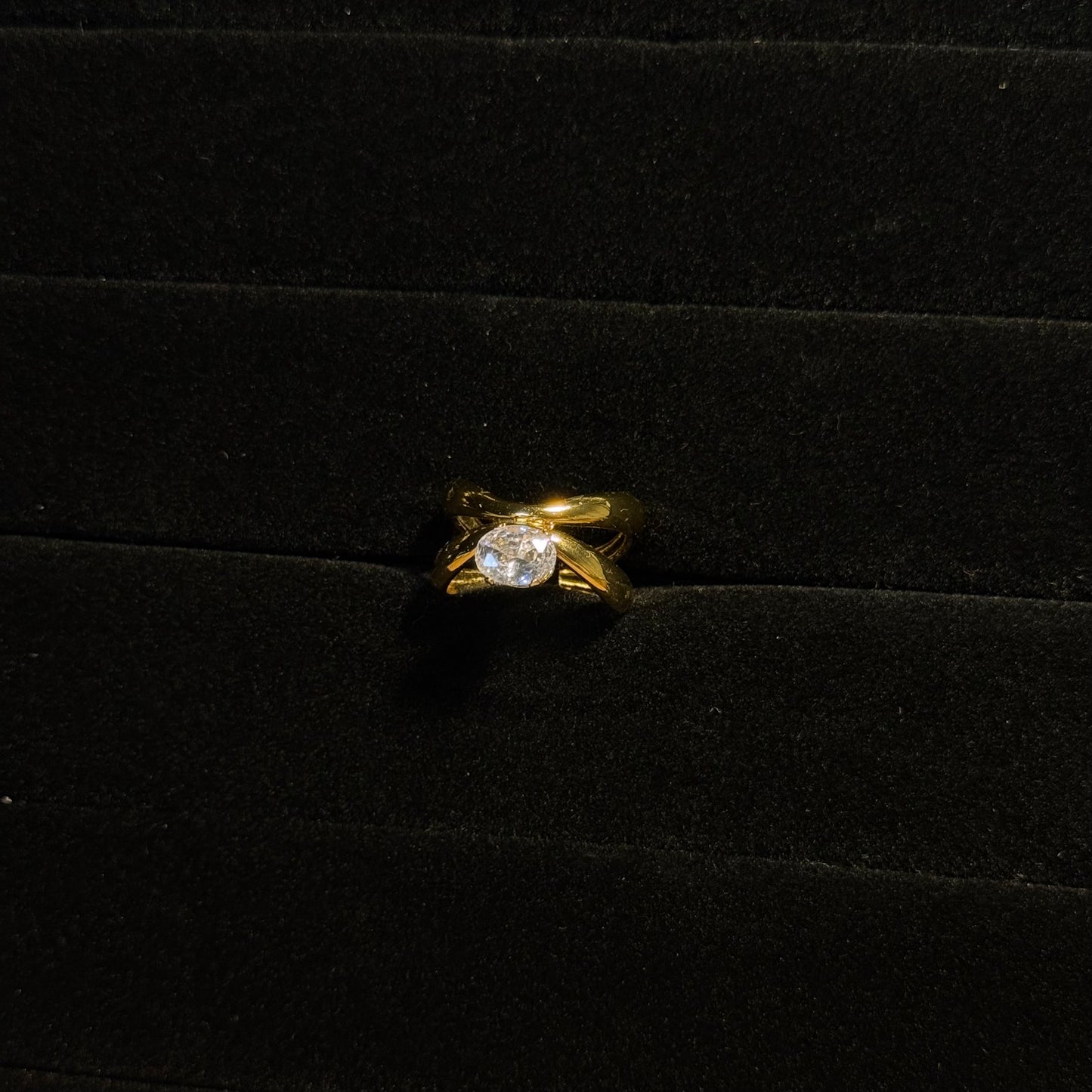 Pinched Solitaire Ring HOUSE OF LAILA