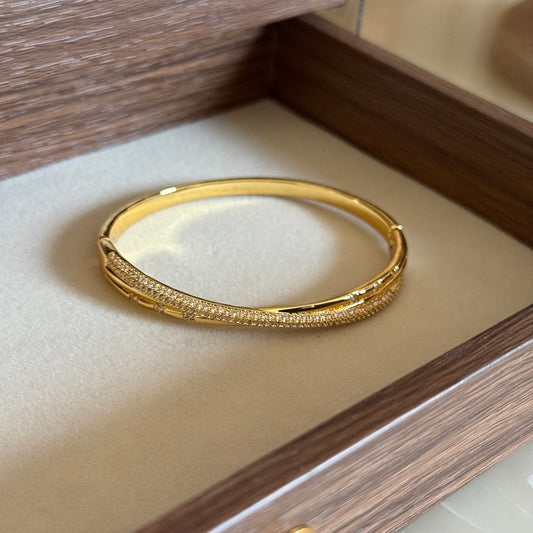 Juliet Criss-Cross Bangle