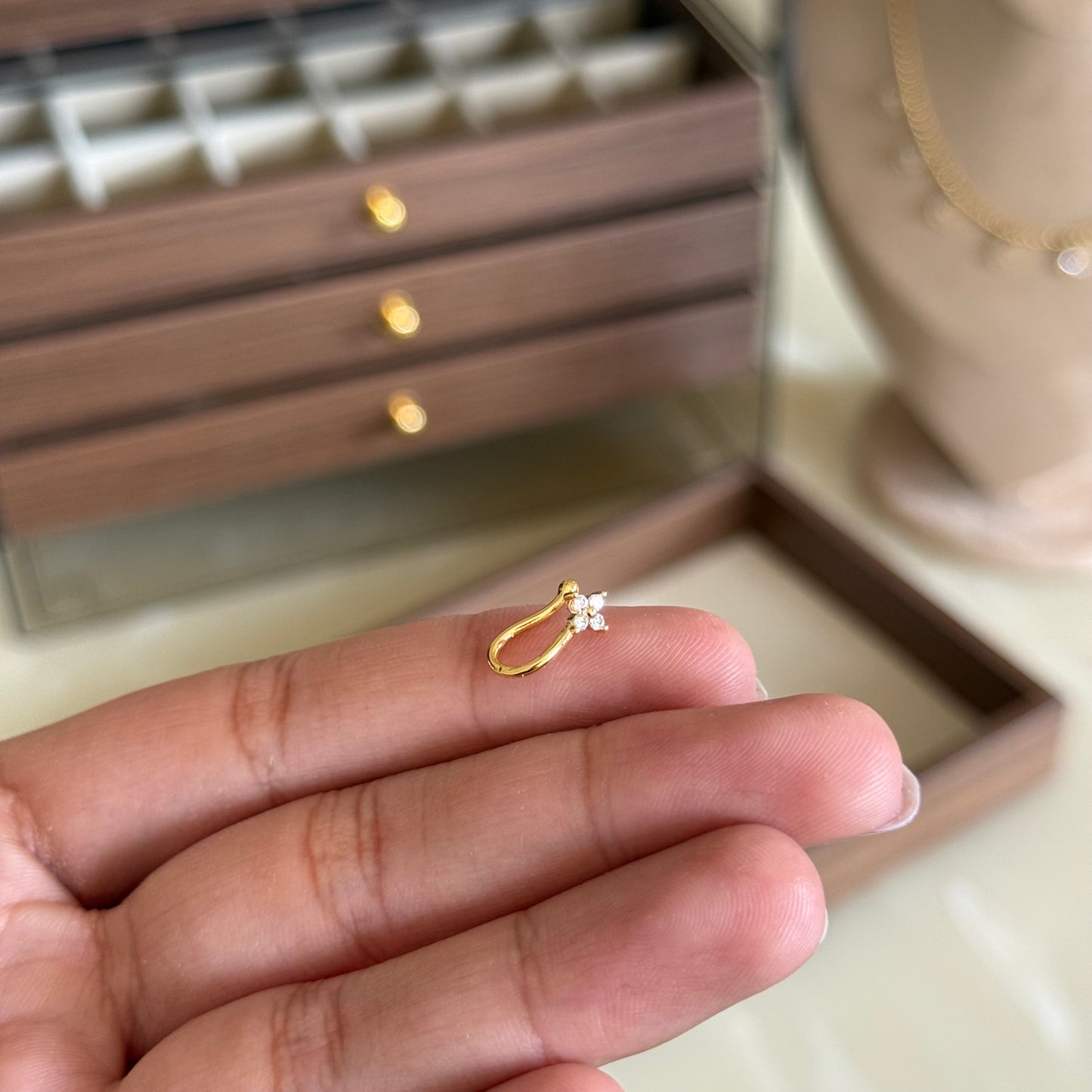 Tiny Bloom Clip-On Nose Pin