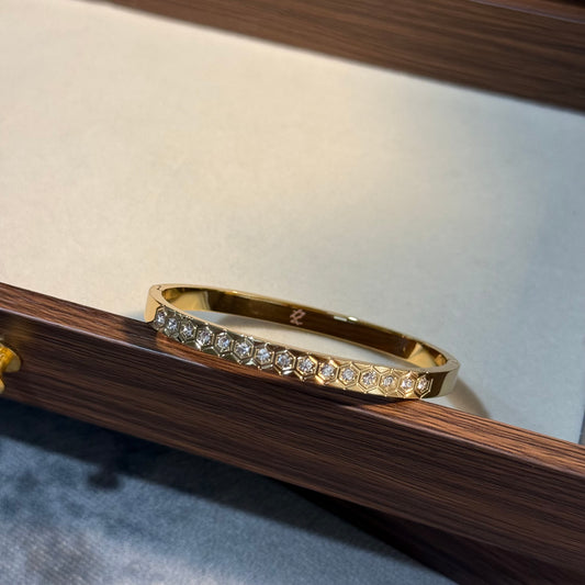 Honeycomb Inset Bangle (Thin Wrist)