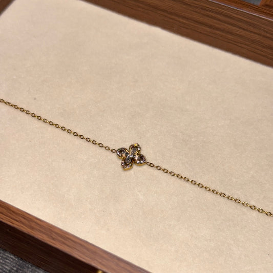 Fleur Solitaire Bracelet