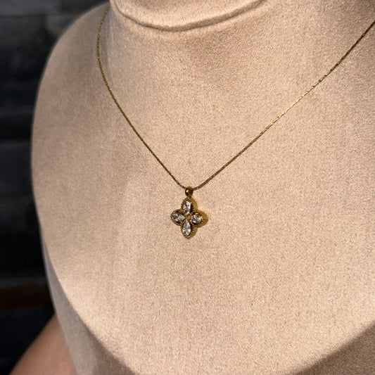 Regina Pendant Necklace