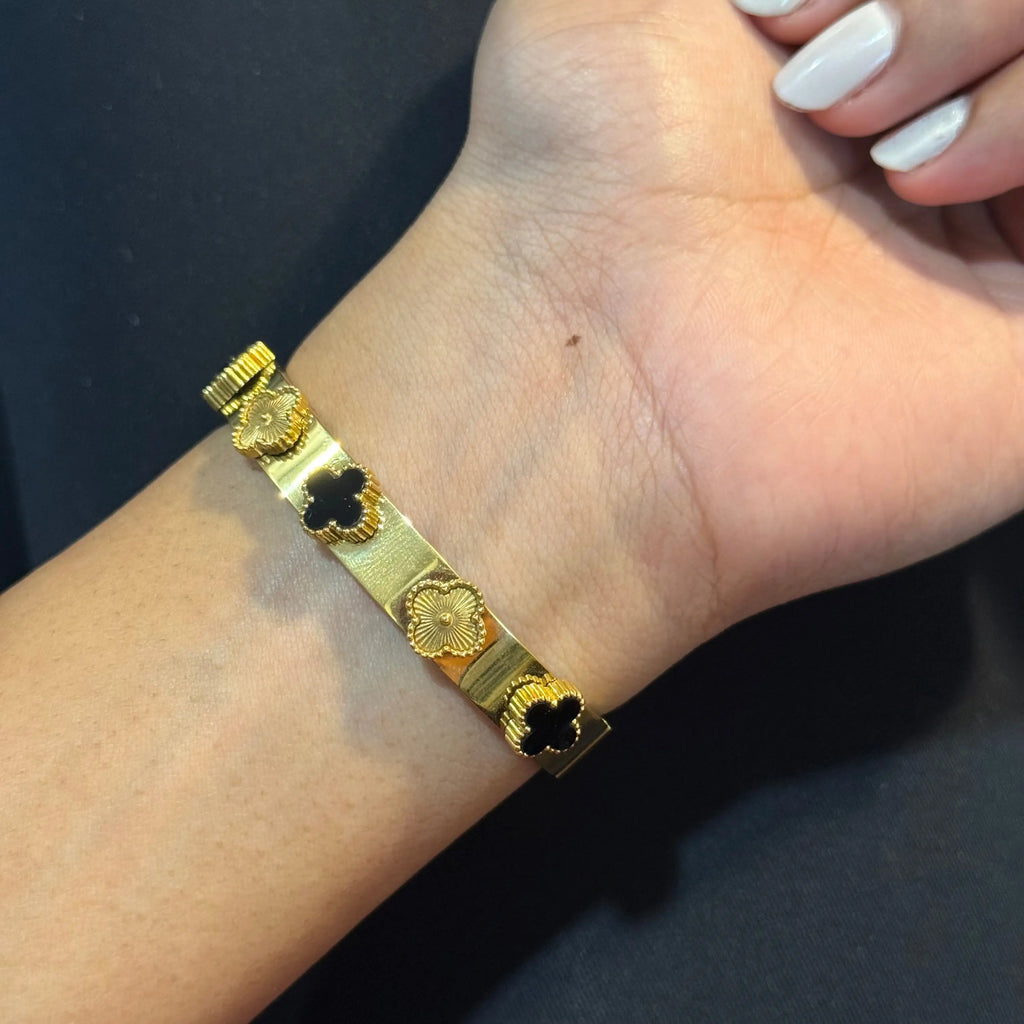 Black Clover Bangle (Thin Wrist) HOUSE OF LAILA