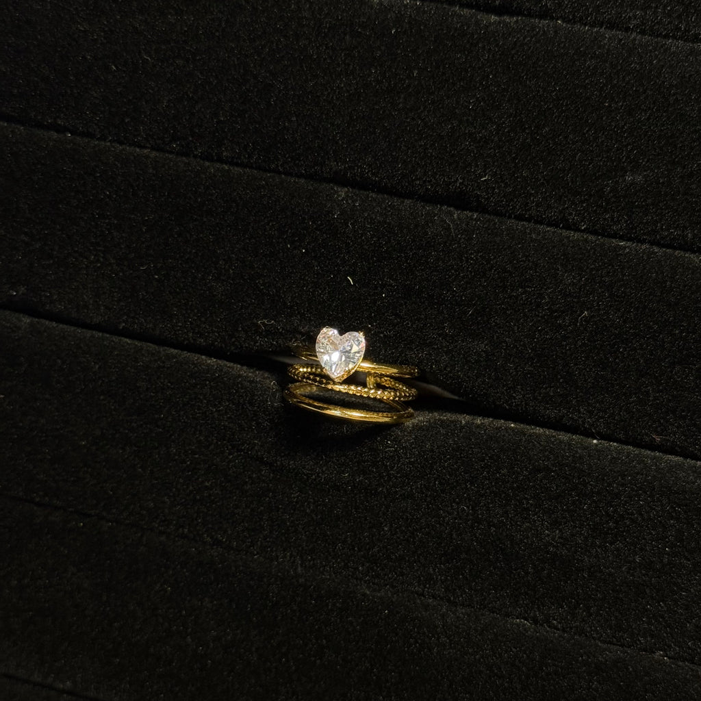 Multi-Line Heart Solitaire Ring HOUSE OF LAILA