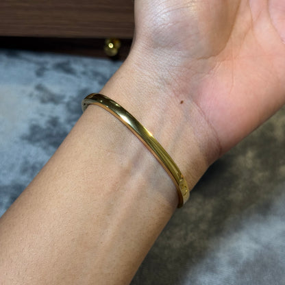 Minimalist Daily Bangle (Thin Wrist)