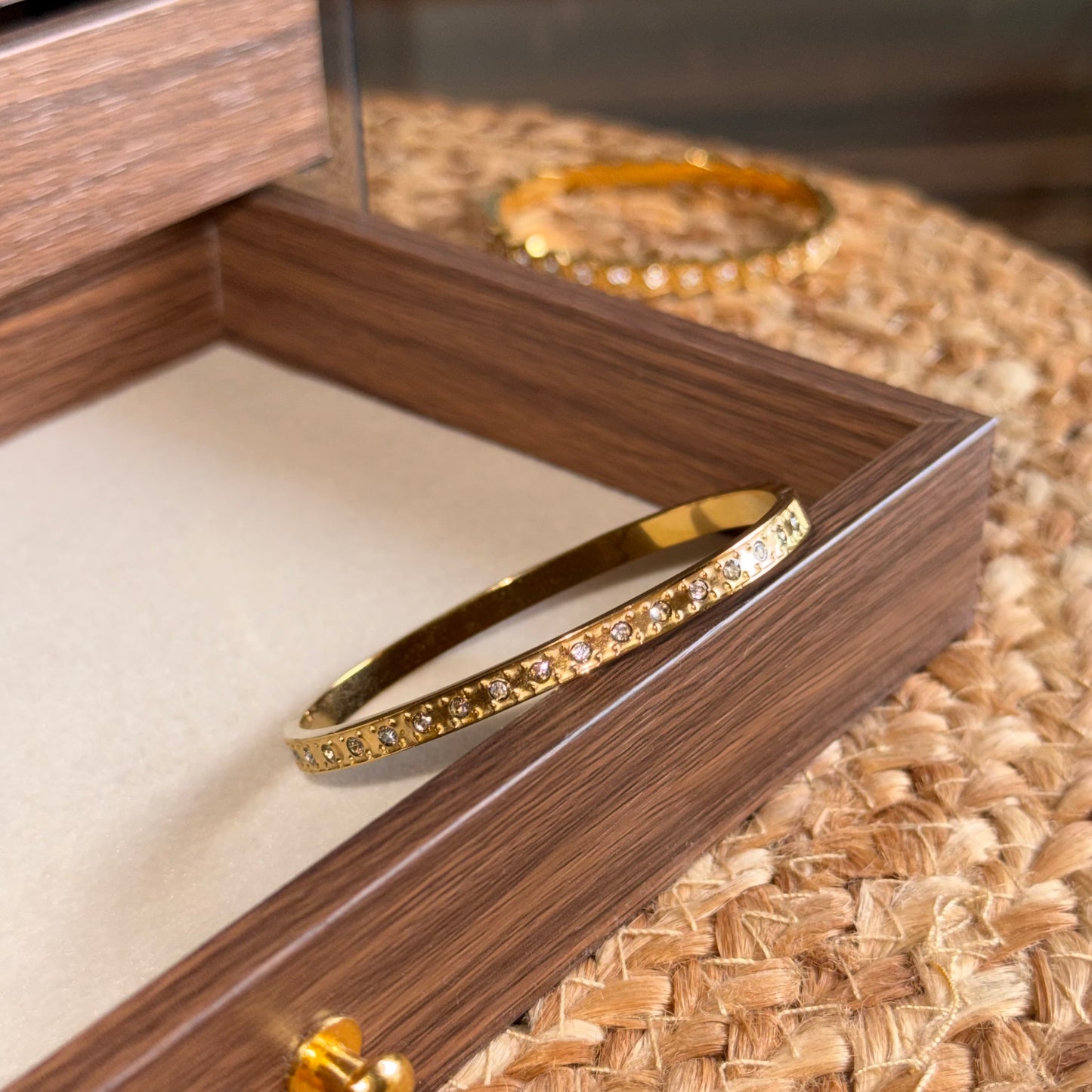 Vintage Detailed Bangle (Thin Wrist)