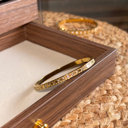 Vintage Detailed Bangle (Thin Wrist)