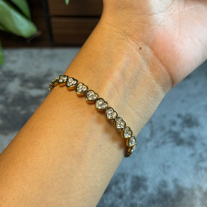 Lyanna Sweetheart Bangle (Thin Wrist)
