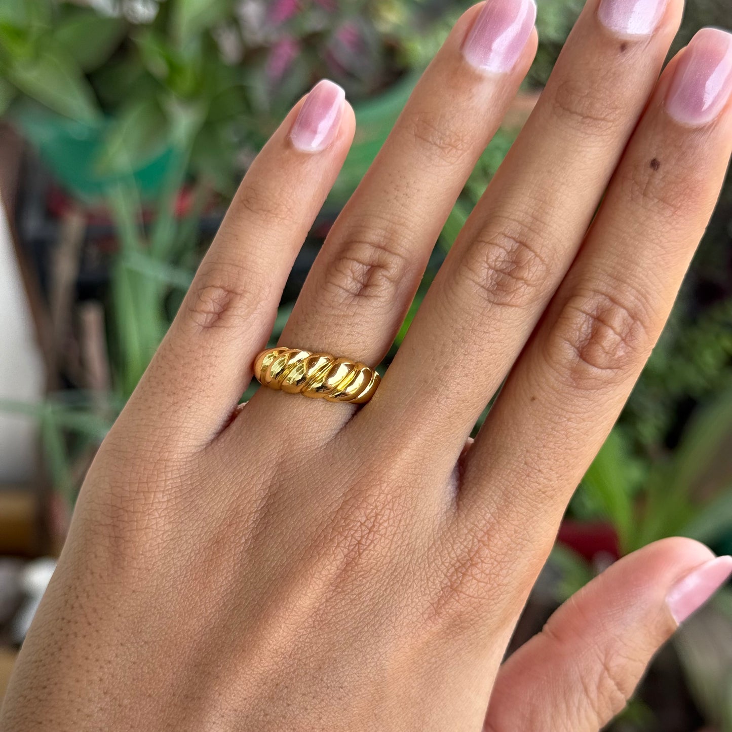 Croissant Chunky Ring