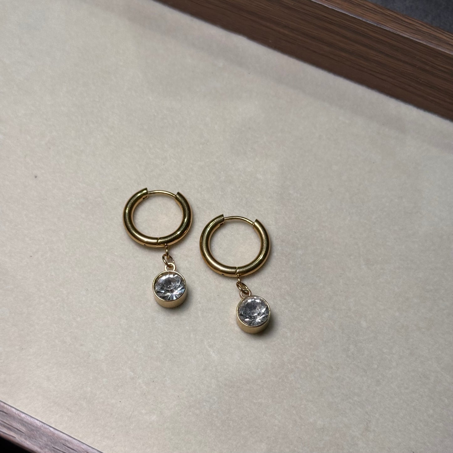 Luna Halo Hoops