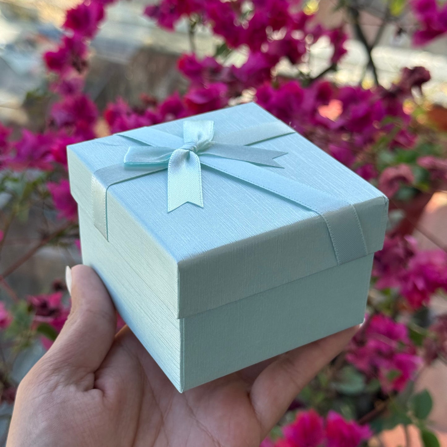 Metropolitan Timeless Watch (Gift Box Included)