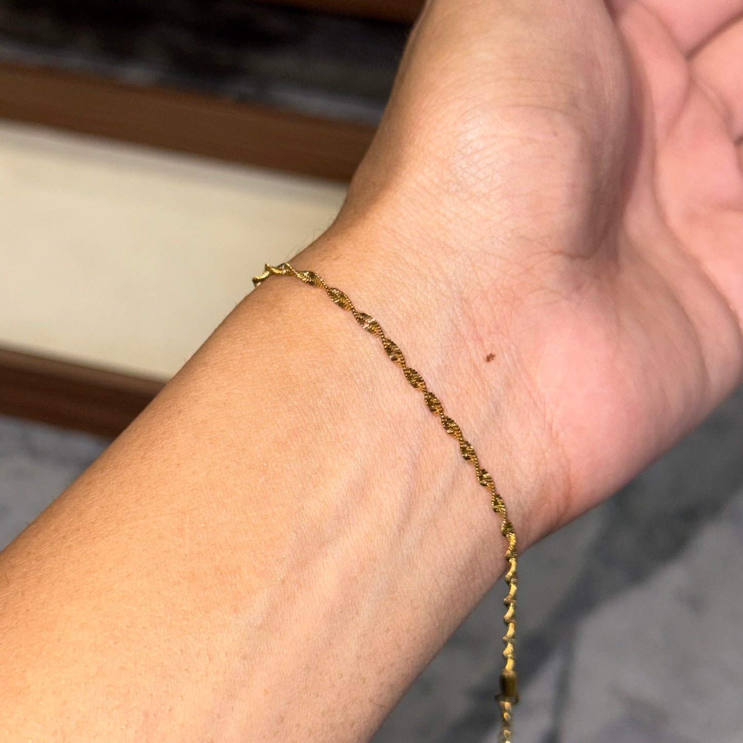 Twist Minimalist Chain Bracelet