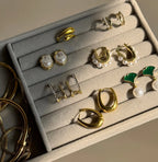 Heidi Rue Studs HOUSE OF LAILA