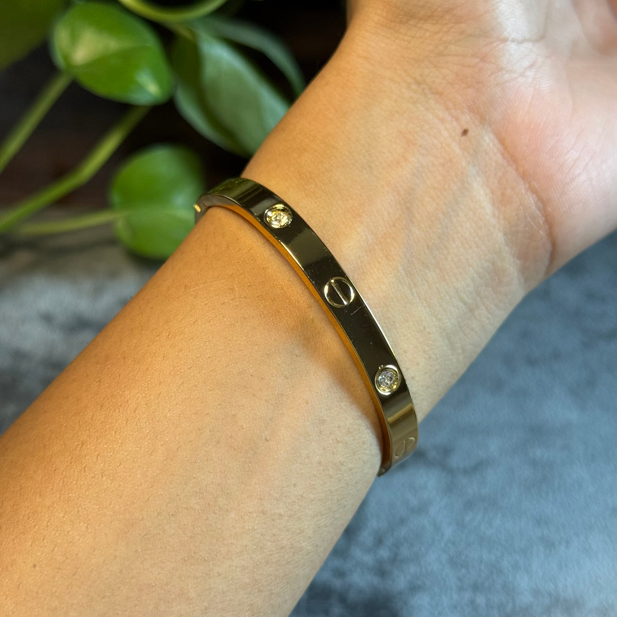 Classic Studded Bangle (Thin to Regular Wrist)