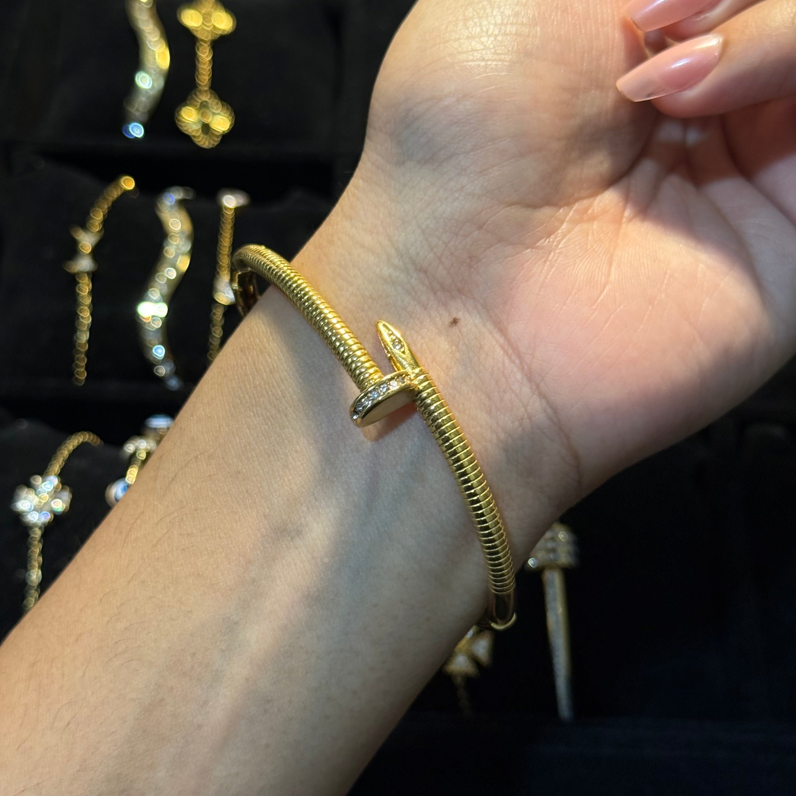 Ribbed Timeless Nail Bangle HOUSE OF LAILA