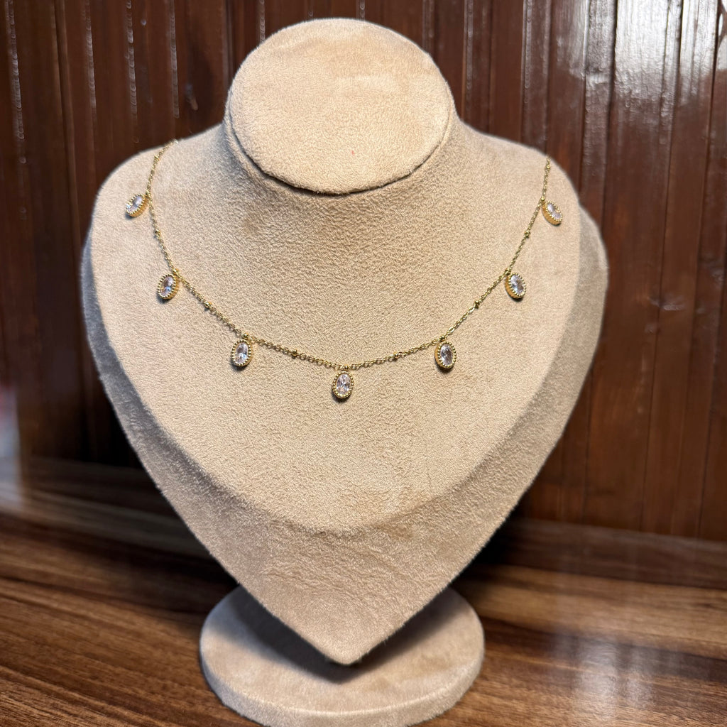 Amelia Studded Necklace HOUSE OF LAILA