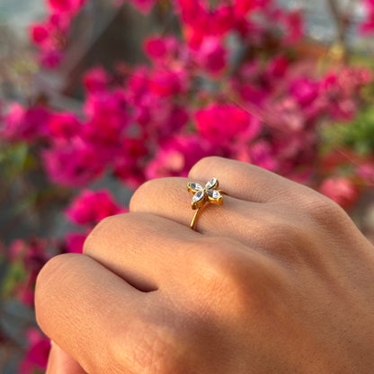 Dainty Flower Ring