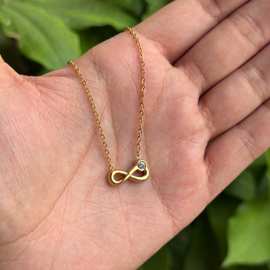 Maria Infinity Necklace