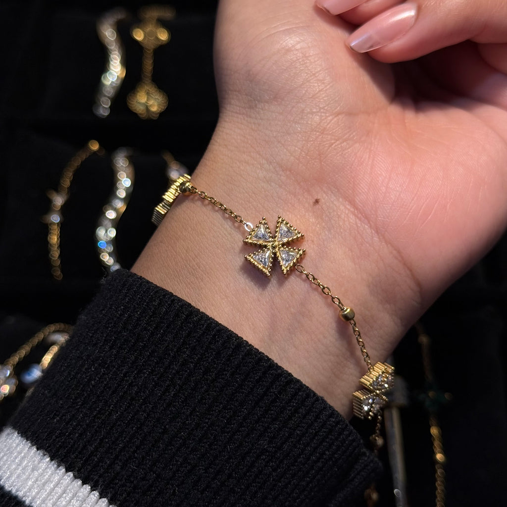 Ember Studded Chain Bracelet HOUSE OF LAILA