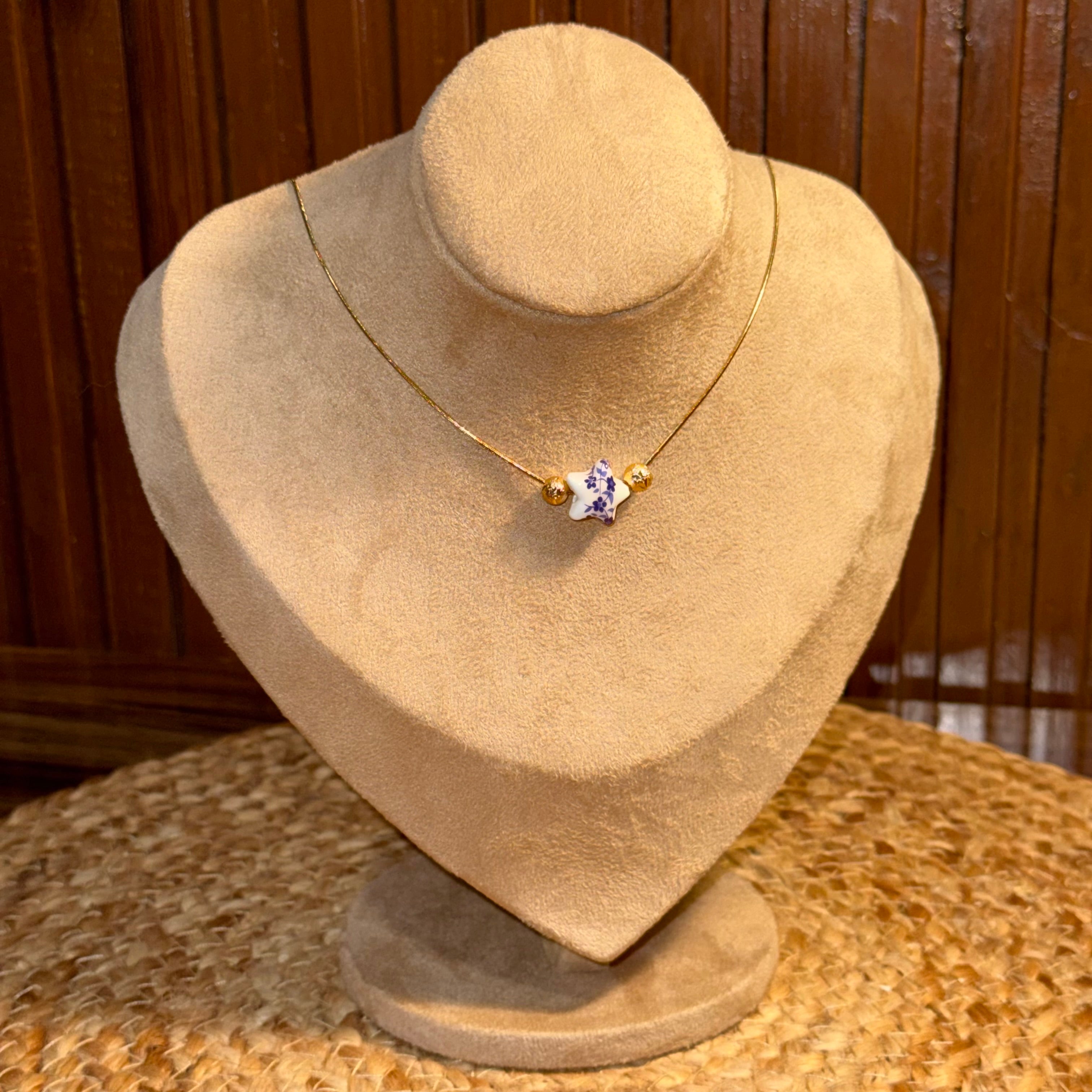 Eloise Pendant Necklace