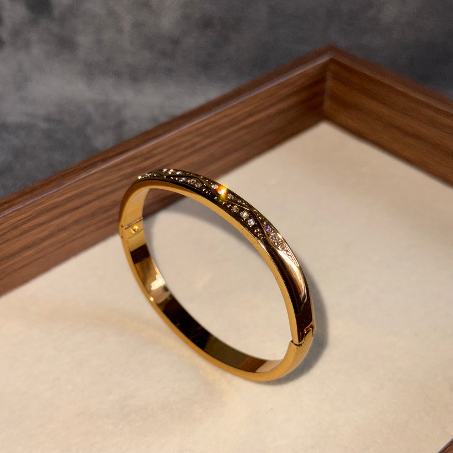 Taylor Studded Bangle (Thin Wrist)
