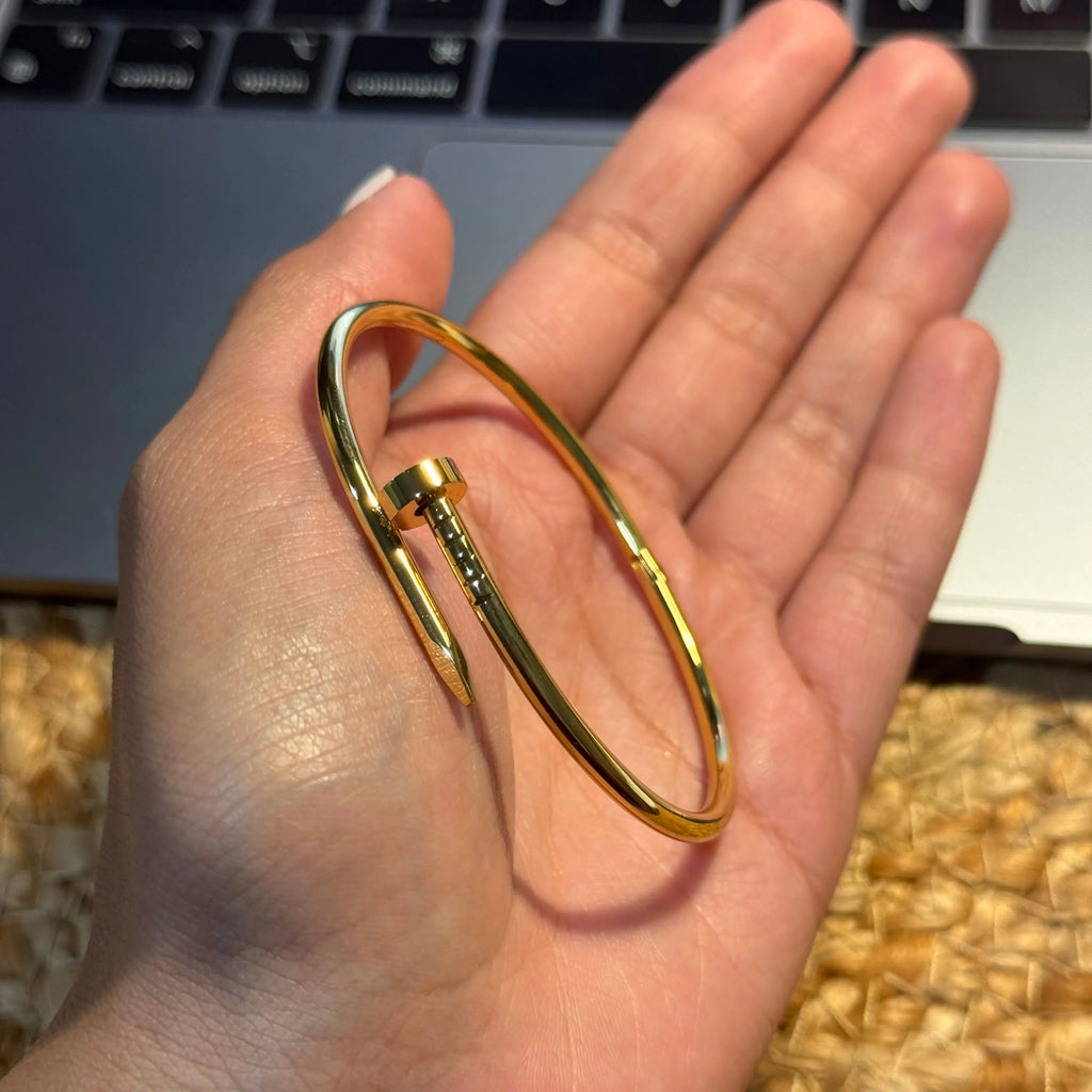 (Sleek) Timeless Nail Bracelet HOUSE OF LAILA