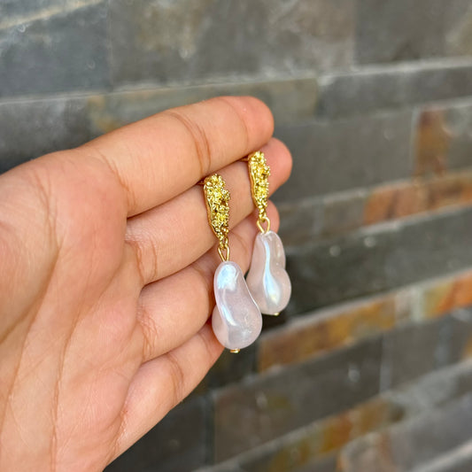 Sculpted Pearl Drop Studs (Large)