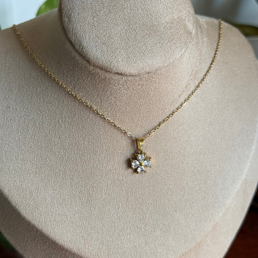 Clover Pendant Chain