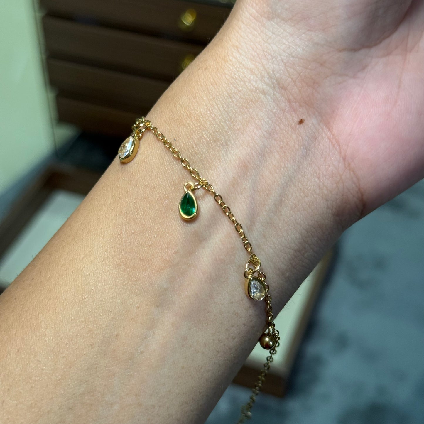 Eden Teardrop Chain Bracelet