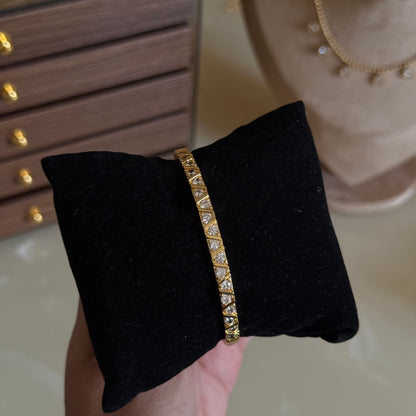 Aura Spark Bangle