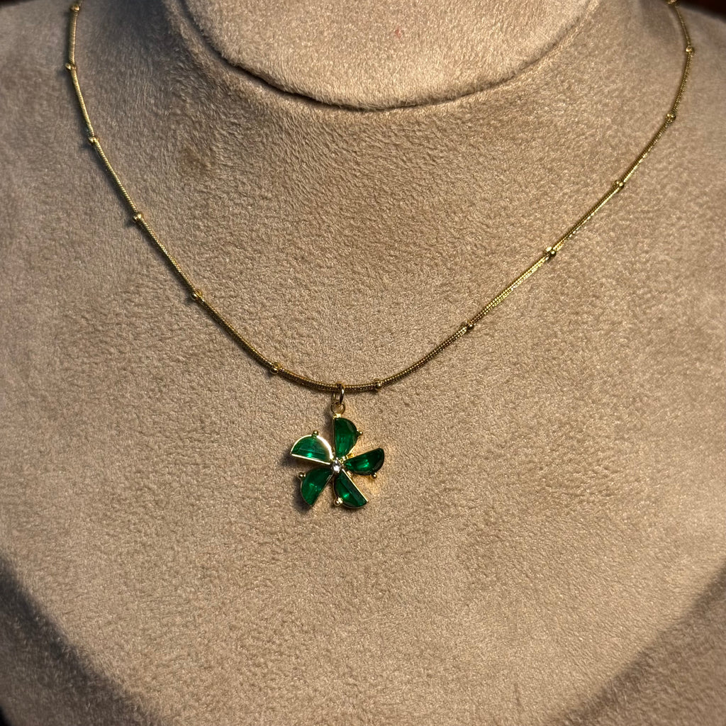 Evelyn Green Pendant Chain HOUSE OF LAILA