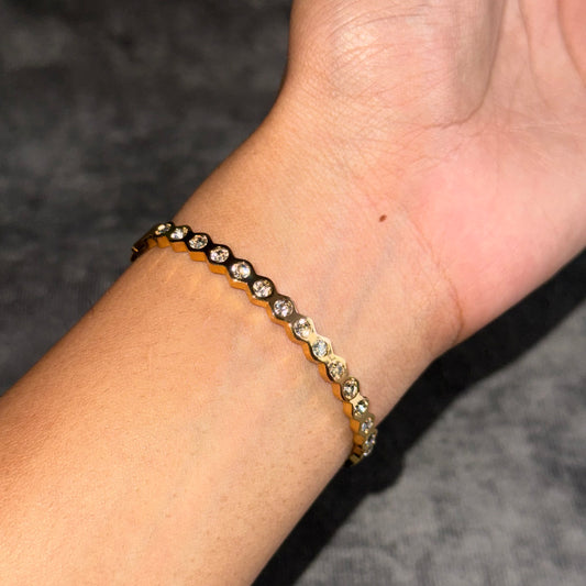 Christina Studded Bangle (Thin Wrist)