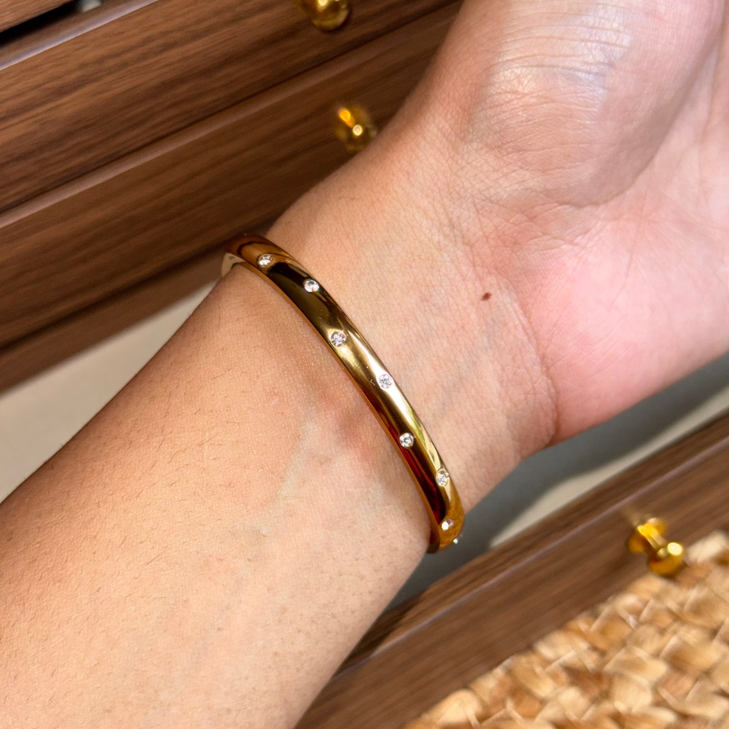 Daily Lumina Bangle (Thin Wrist)