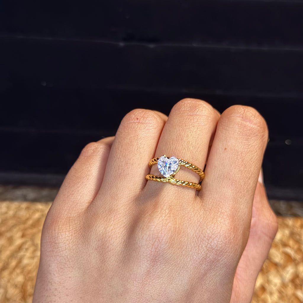 Heart Rope Knot Solitaire Ring HOUSE OF LAILA