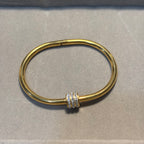 Lara Elegant Bangle HOUSE OF LAILA