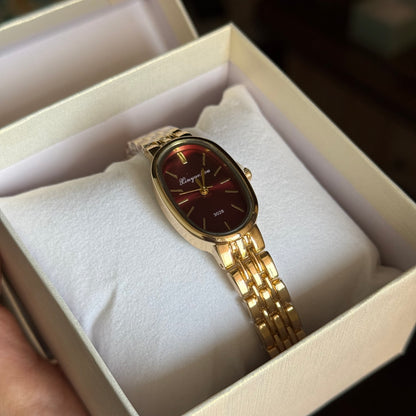 Crimson Minimalist Watch (Random Color Box Included)