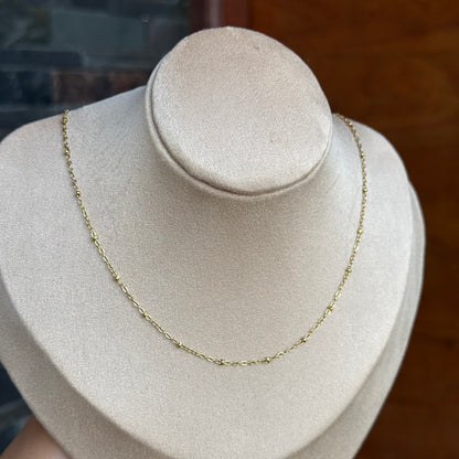 Leia Minimalist Chain