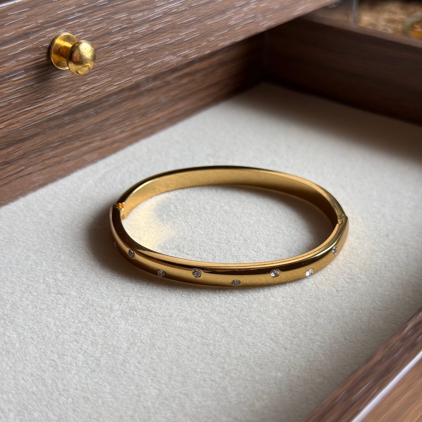 Daily Lumina Bangle (Thin Wrist)