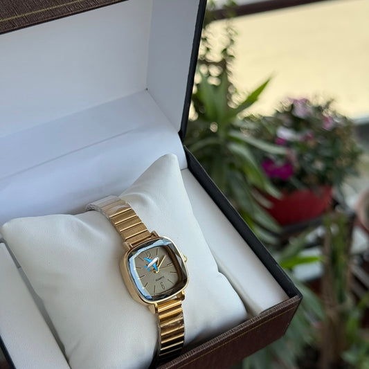Beige Sovereign Watch (Box Included)