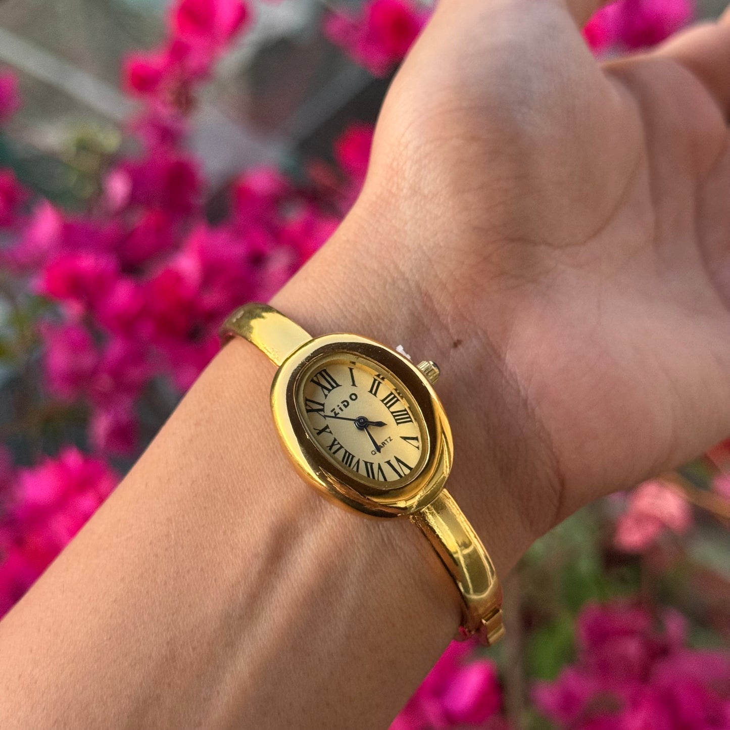 Metropolitan Timeless Watch (Gift Box Included)