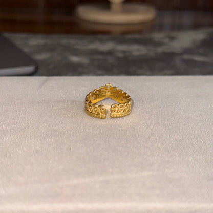 Elegant Crown Ring