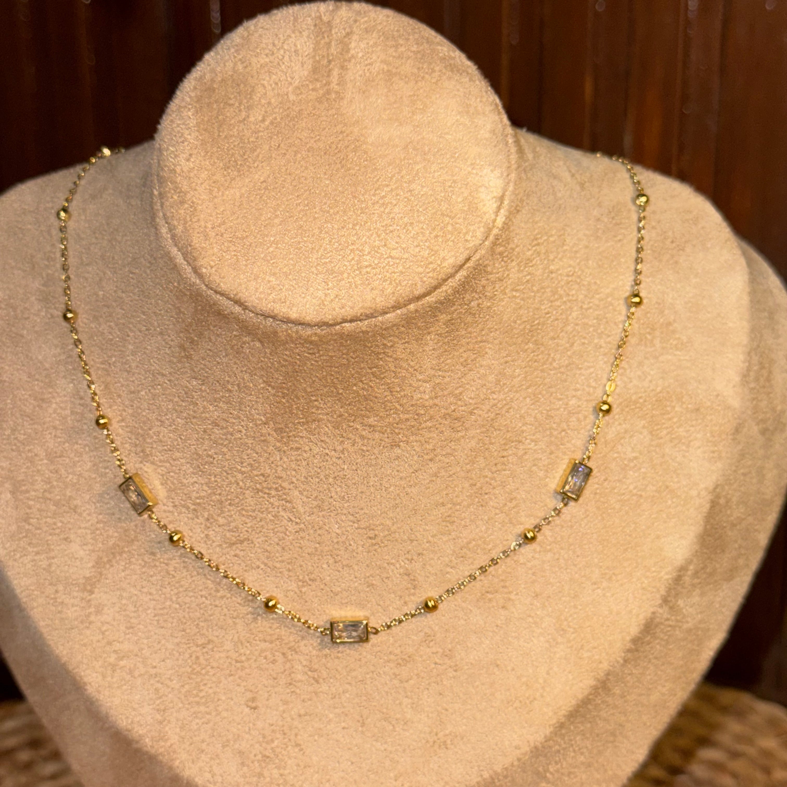 Sarang Effortless Chain