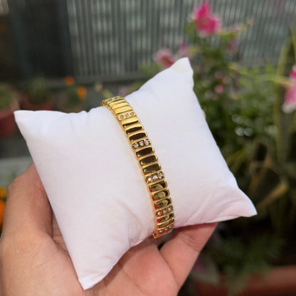Horizon Sparkle Bangle
