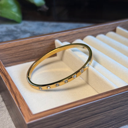 Sansa Station Bangle