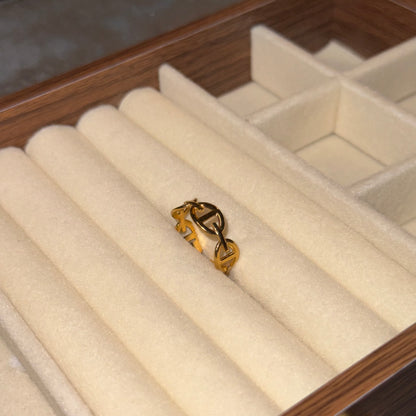 Stevie Chain Link Ring