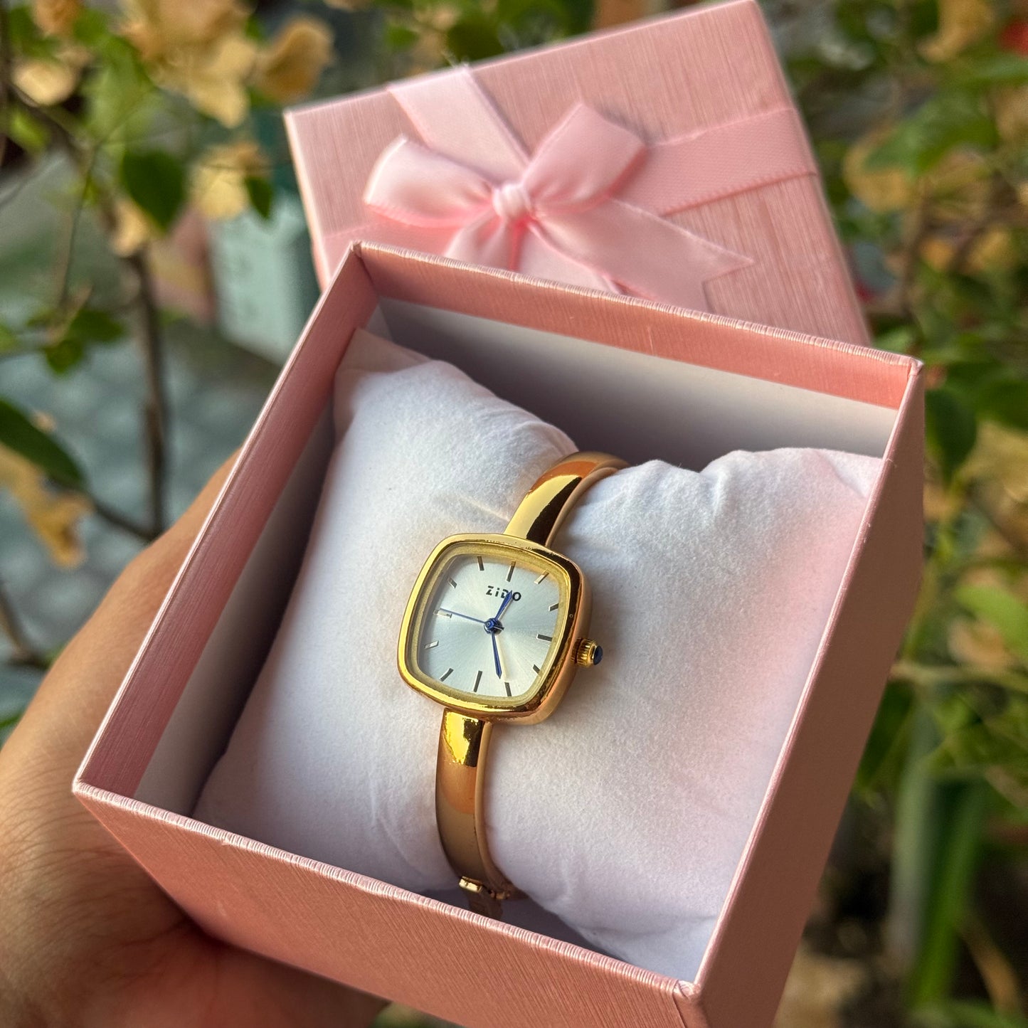 (Last Piece) District Square Watch (Gift Box Included)