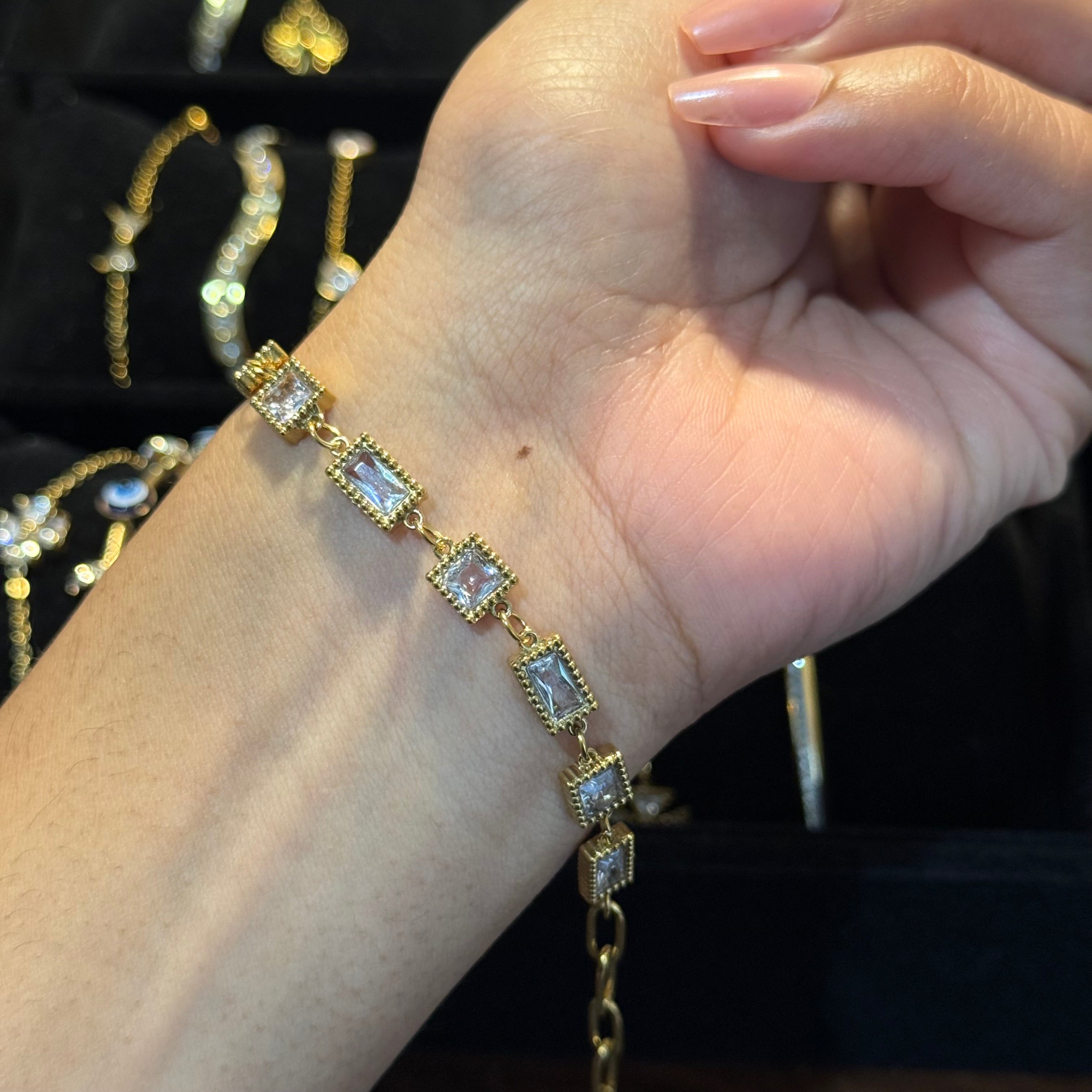 Selena Chain Bracelet HOUSE OF LAILA