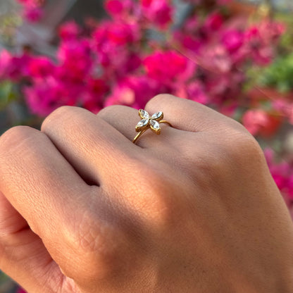 Dainty Flower Ring